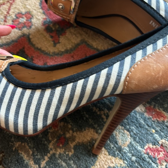 GIANNI BINI 8.5 DENIM AND LEATHER HEELS ๐ EUC - Picture 5 of 5